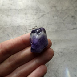 Pendentif en améthyste