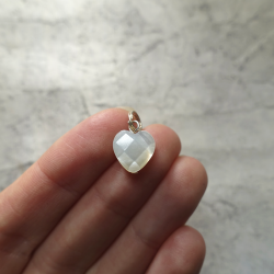 Pendentif coeur en nacre...